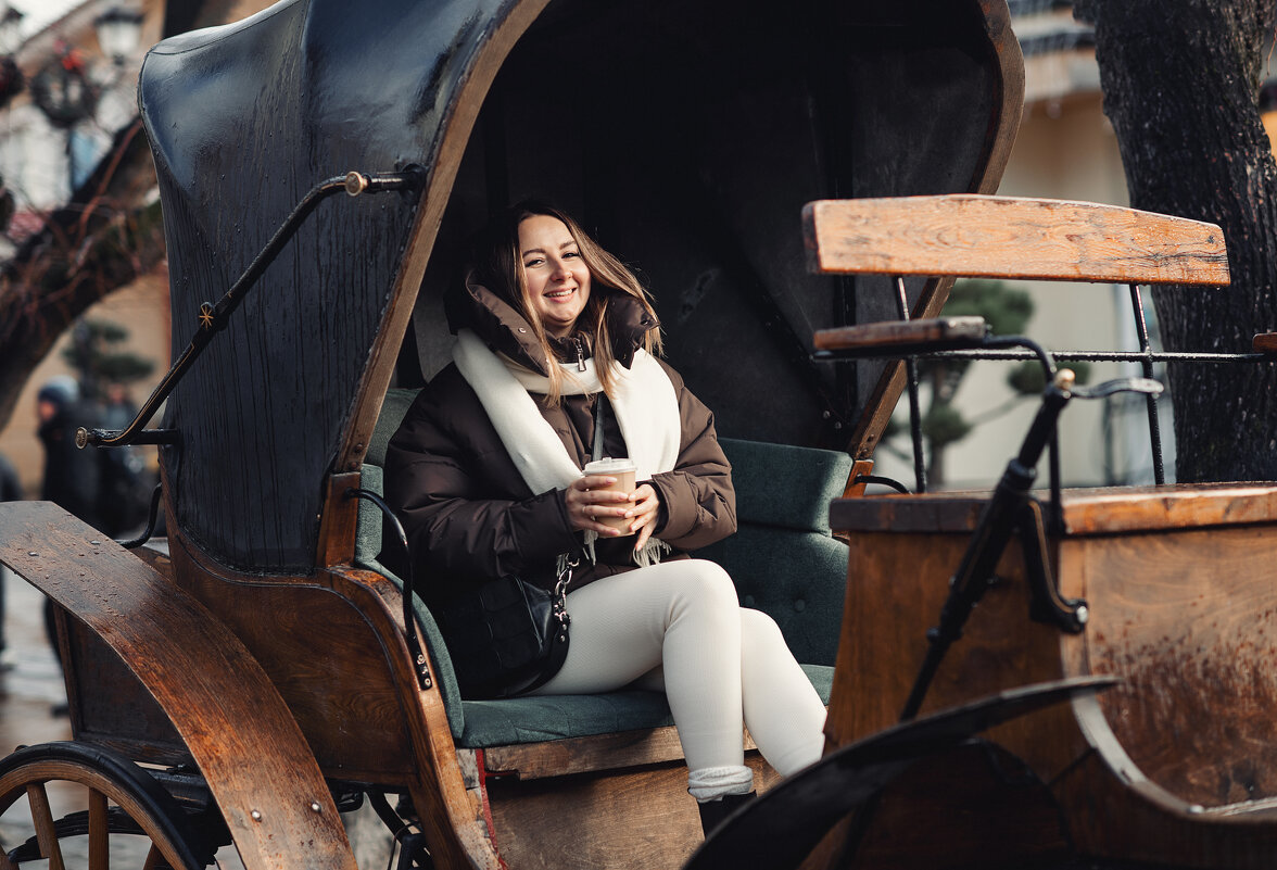 Был дивный сон... Мне подана карета... - Лилия .