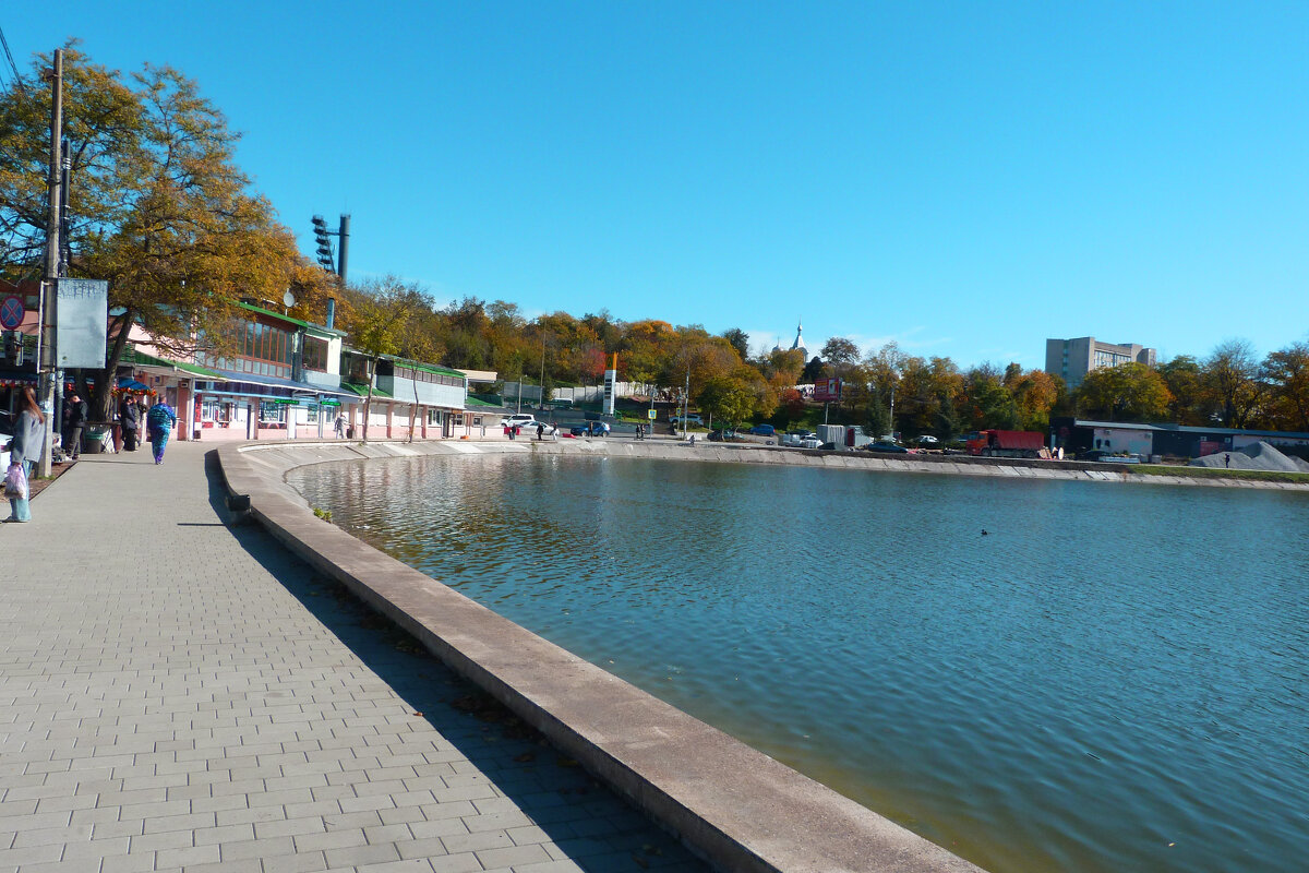 Озеро у радиорынка - Валентин Семчишин