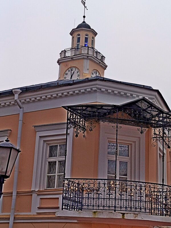 Витебская ратуша днем. - Vladimir Semenchukov