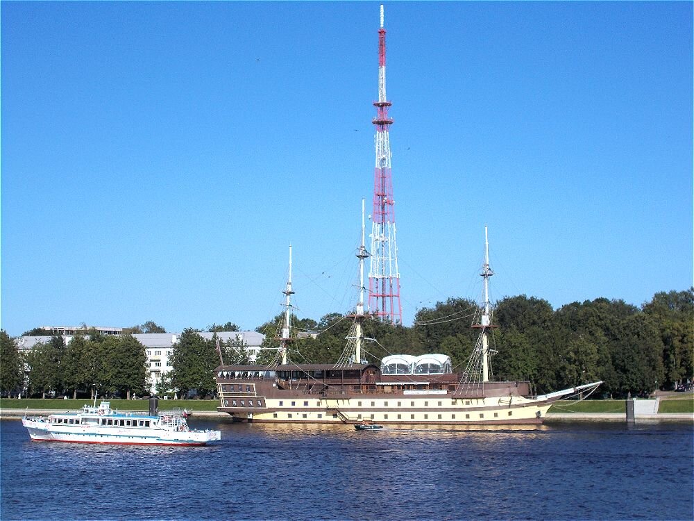 На реке Волхов - Alisia La DEMA