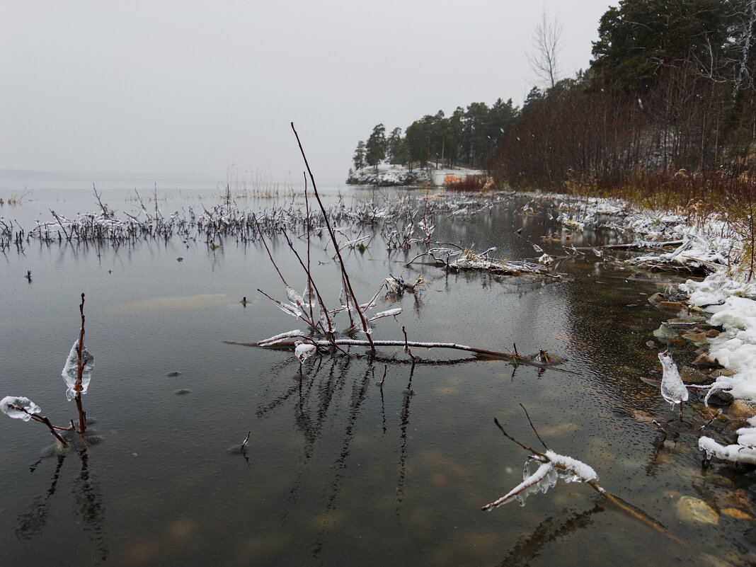 Зима на воде. - Сергей Адигамов Зима на воде. - Сергей Адигамов