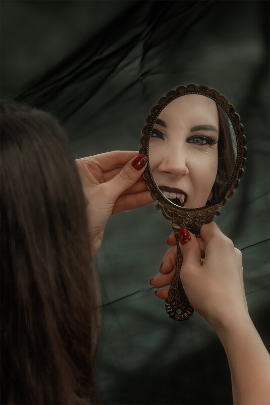 Свет мой зеркальце, скажи. - Michel 