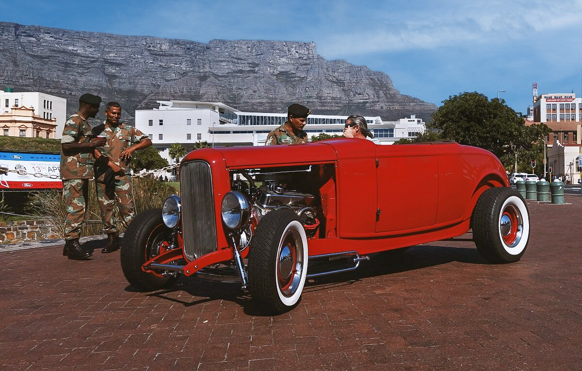 *** - Вадим Вайс