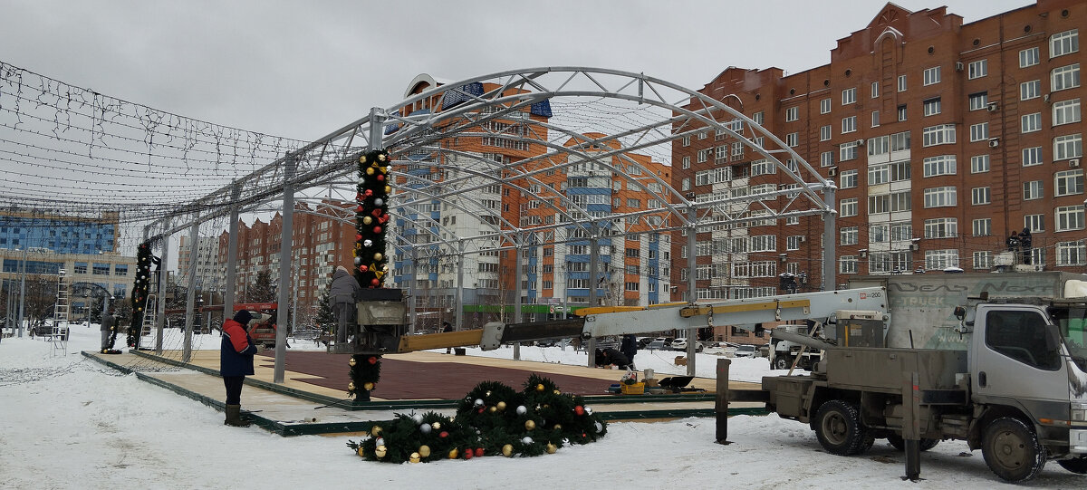 С наступающим... - Радмир Арсеньев