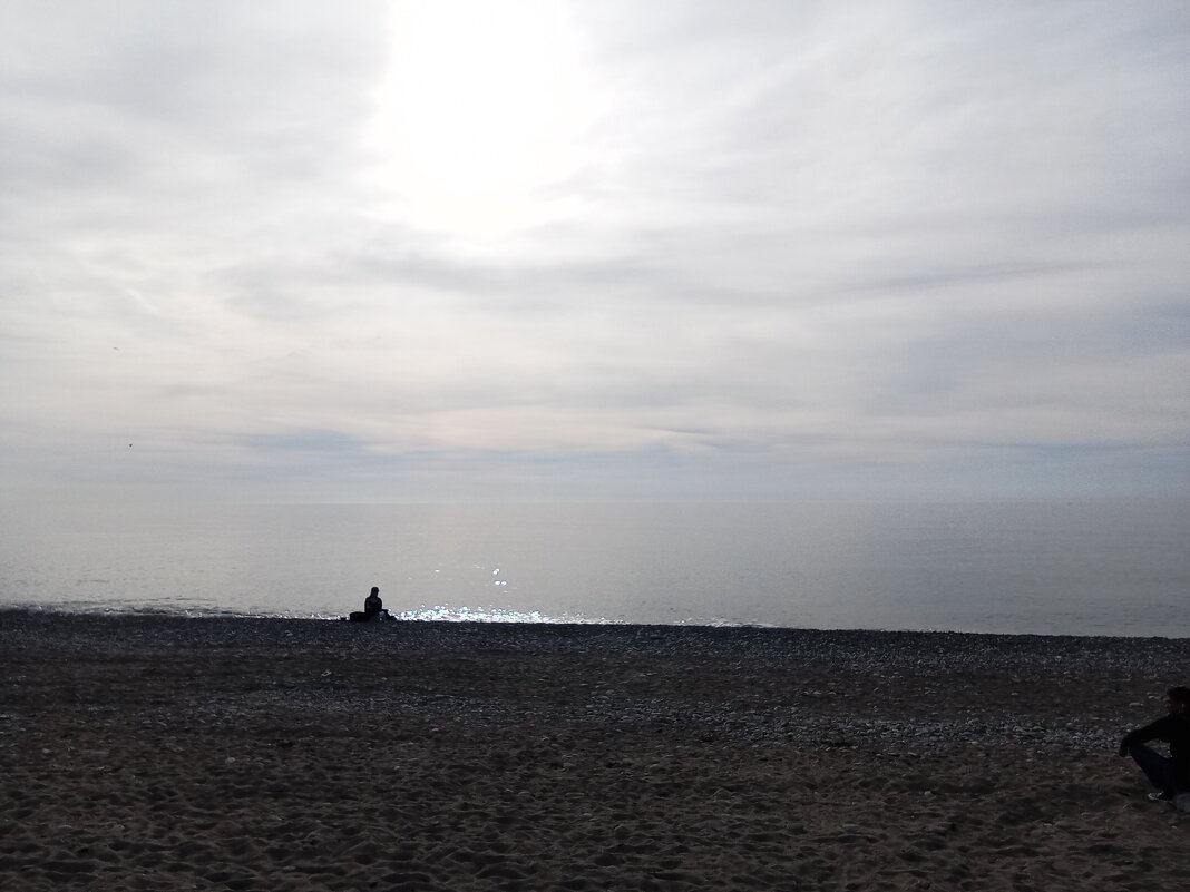 Наедине с морем - Виктор Наедине с морем - Виктор