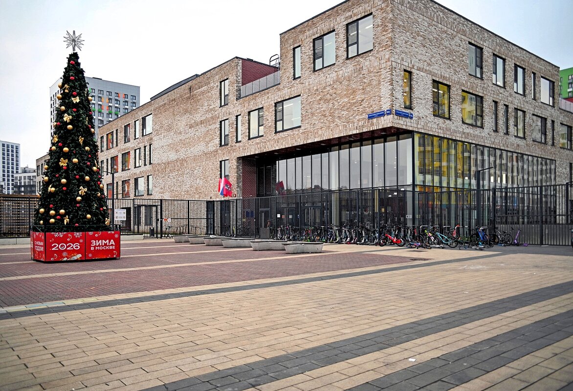 В Новый год на самокатах - Валерий Иванович В Новый год на самокатах - Валерий Иванович