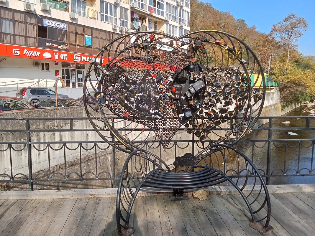 Замки - символы вечной любви - Виктор 