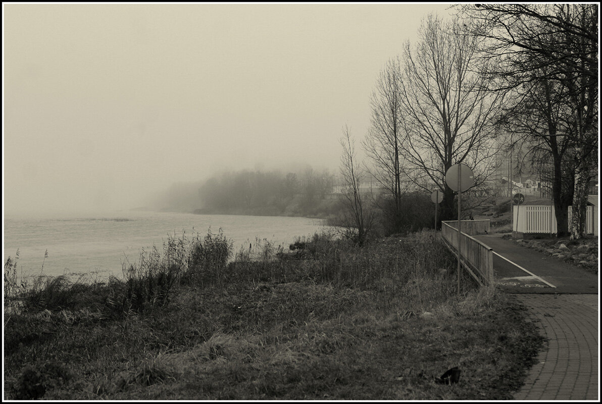 У реки.... - Aleksandr Gal