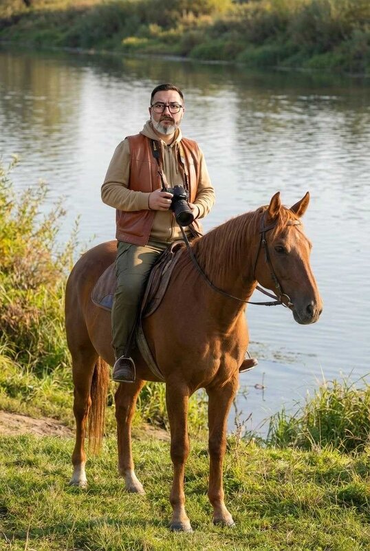 На берегу  реки Урал Западный  Казахстан - Александр Облещенко