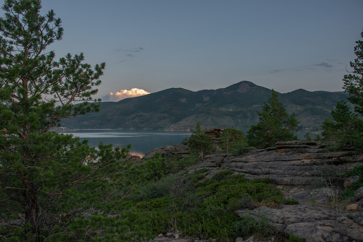 *** - Олег Беспалов 