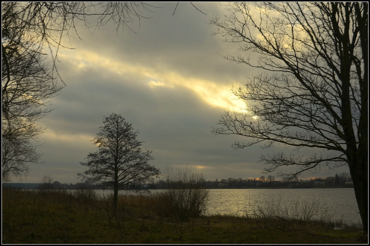 Холодное солнце декабря... - Aleksandr Gal Холодное солнце декабря... - Aleksandr Gal