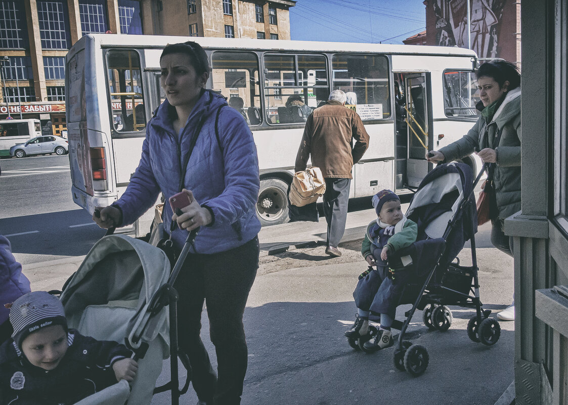 *** - Александр Русинов