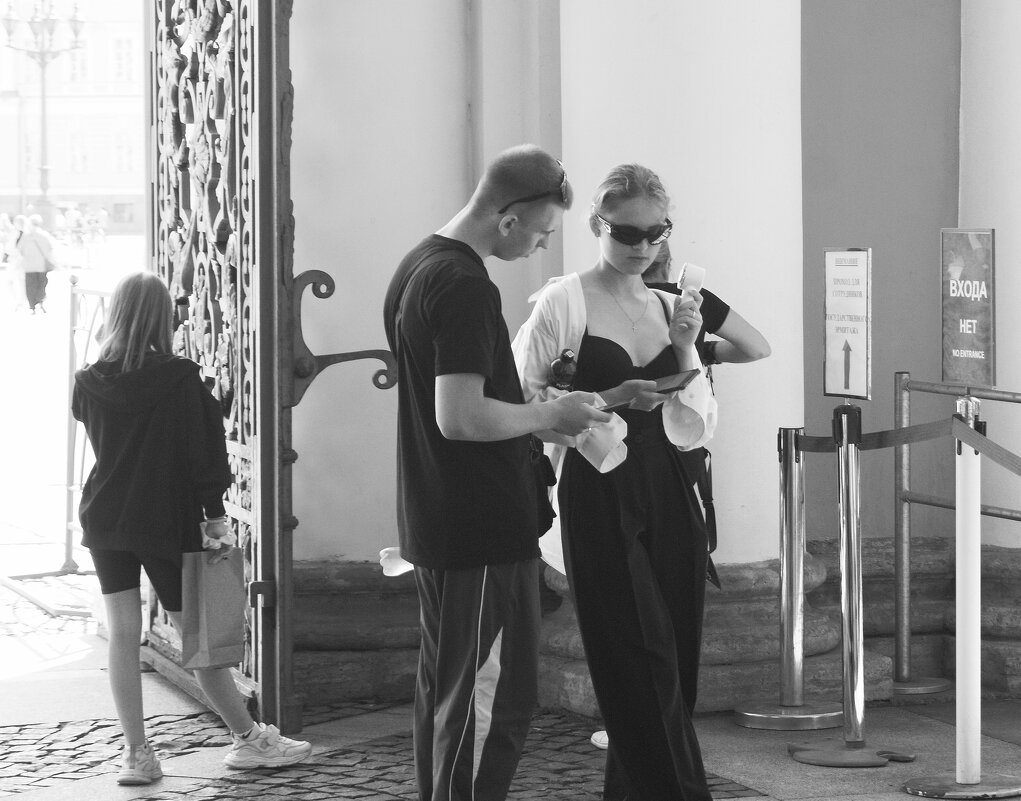 Жрким днём - Виктор Никитенко Жрким днём - Виктор Никитенко