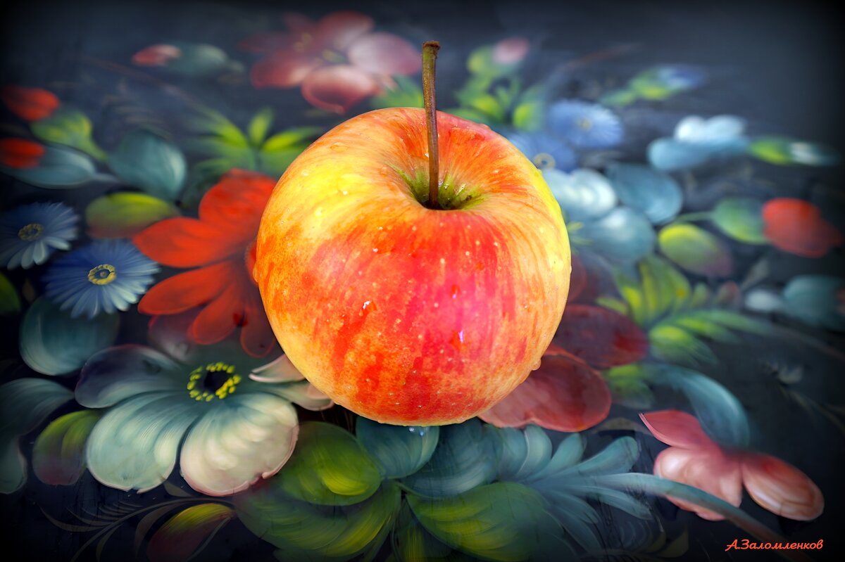 Эх, яблочко, да на тарелочке....:-) - Андрей Заломленков Эх, яблочко, да на тарелочке....:-) - Андрей Заломленков