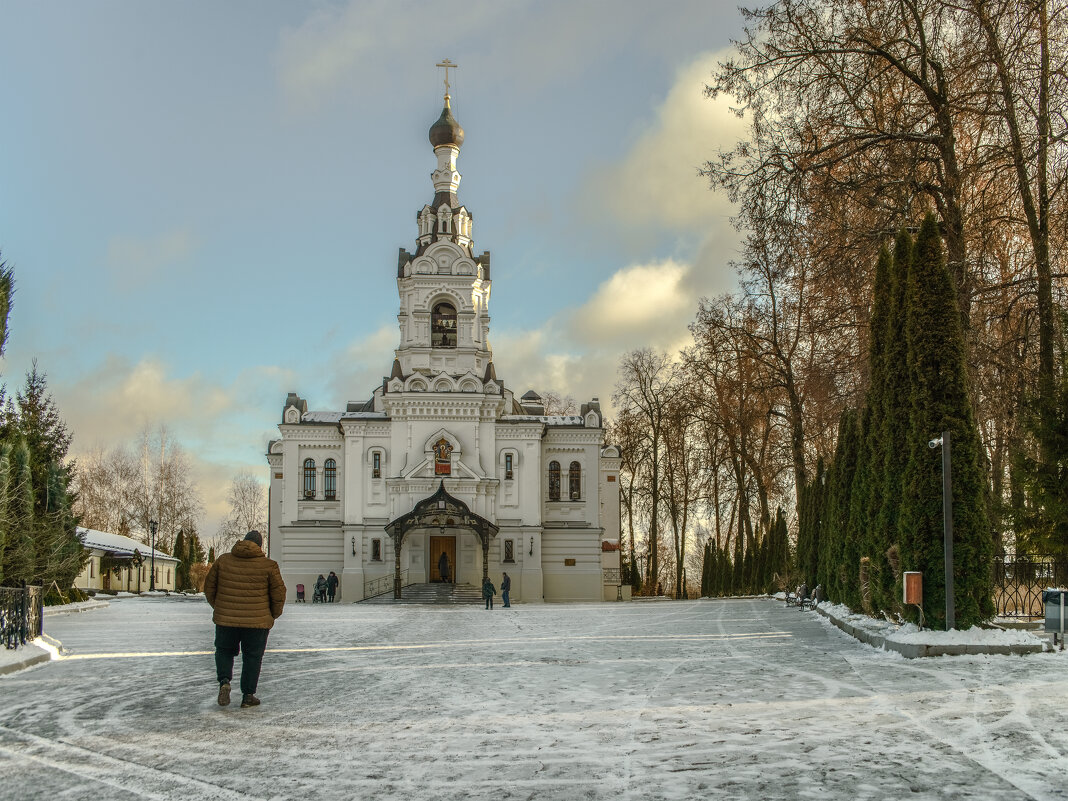 Воскресный день. - Николай Воскресный день. - Николай