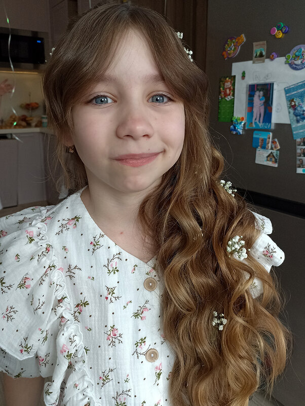 Моя внучка Лиза с красивой причёской. - Лилия * Моя внучка Лиза с красивой причёской. - Лилия *