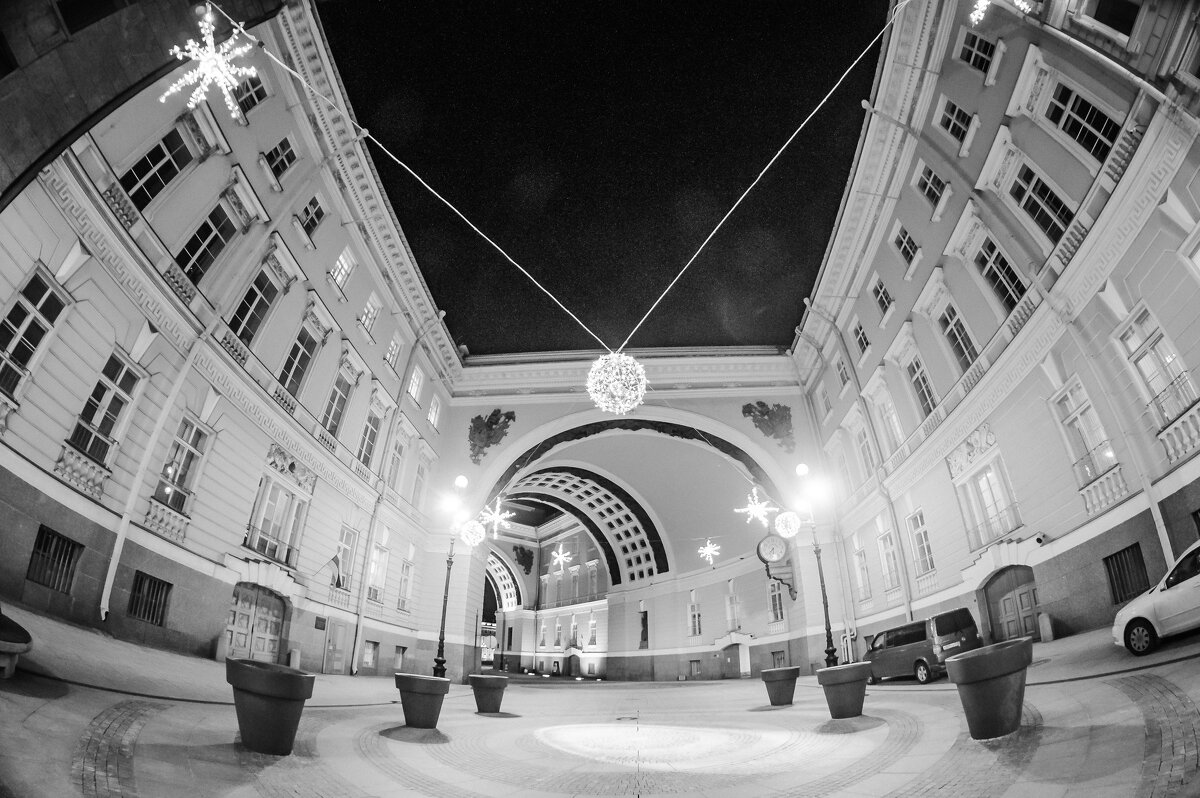 Арка, Большая Морская. - Олег Загорулько