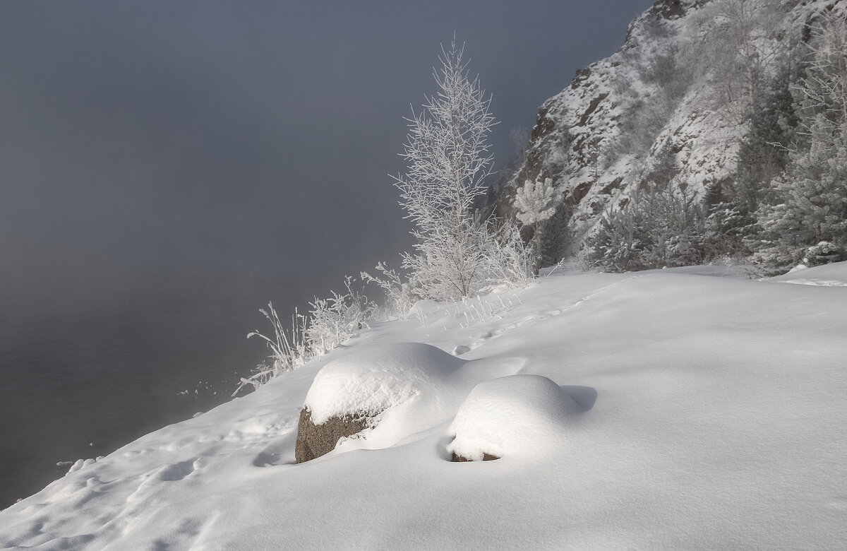 На берегах реки - Марина Фомина. На берегах реки - Марина Фомина.