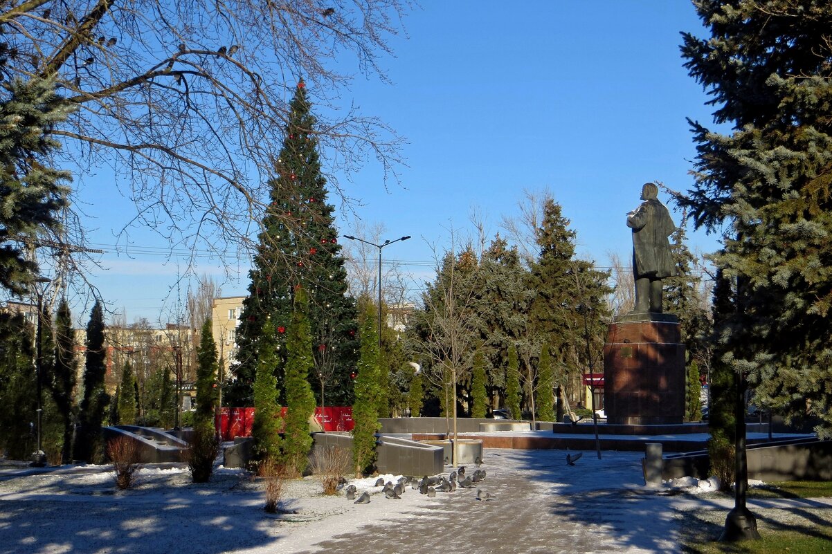 Новогодняя ёлка и Ленин - Татьяна Смоляниченко Новогодняя ёлка и Ленин - Татьяна Смоляниченко