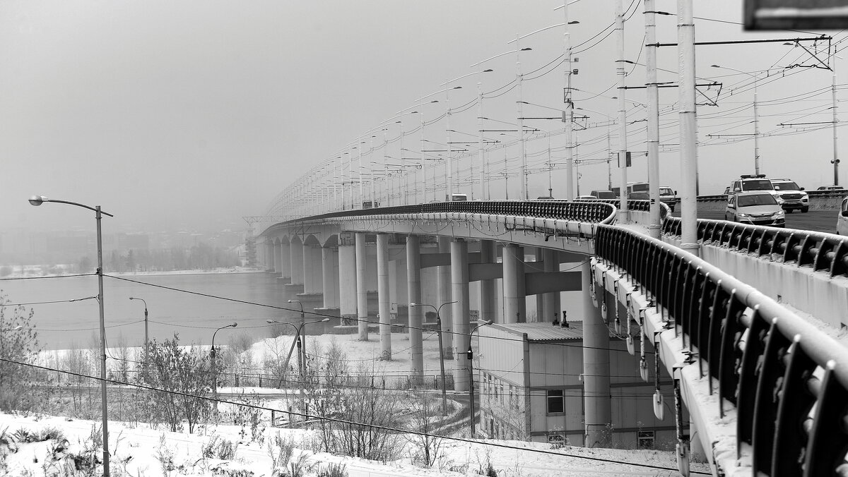 . - Алексей Неустроев