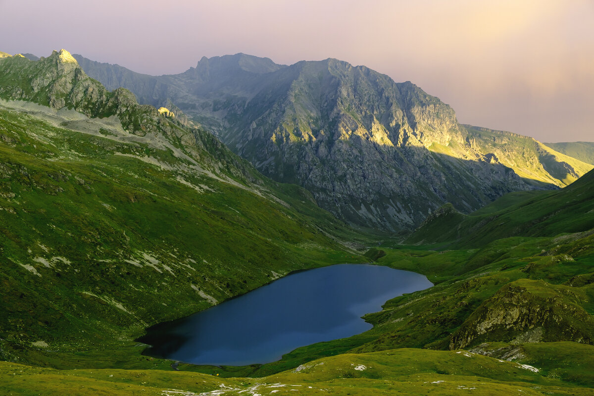Рассвет над озером Кяфар - Сергей Сабешкин Рассвет над озером Кяфар - Сергей Сабешкин