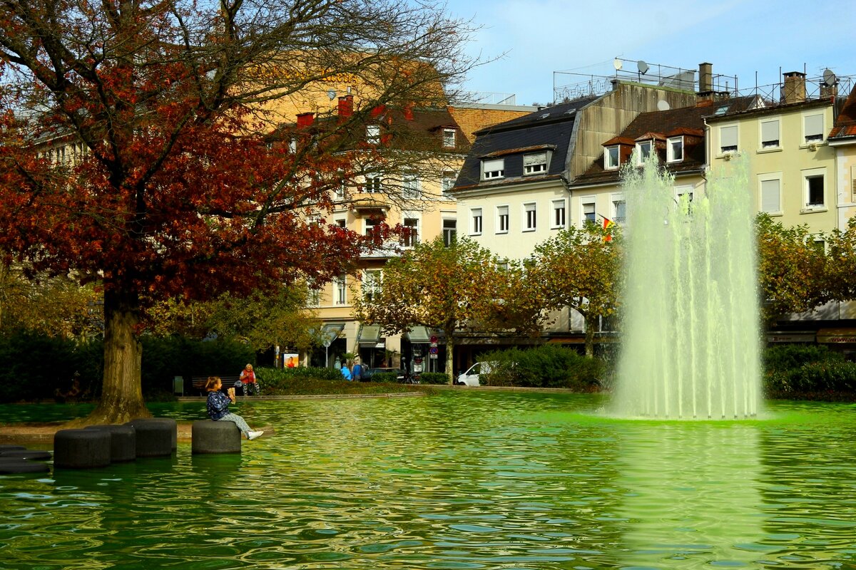 Осенний день в Баден-Бадене - Юрий. Шмаков Осенний день в Баден-Бадене - Юрий. Шмаков