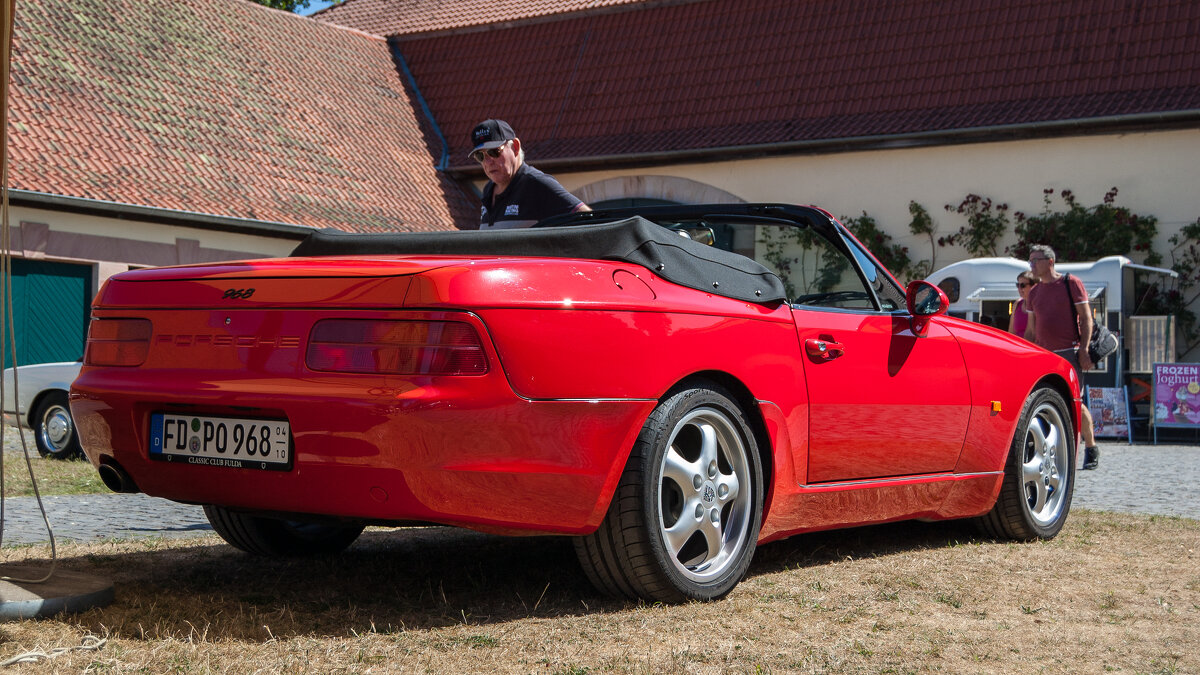 Porsche 968 1991 - 1995 - Олег Зак Porsche 968 1991 - 1995 - Олег Зак