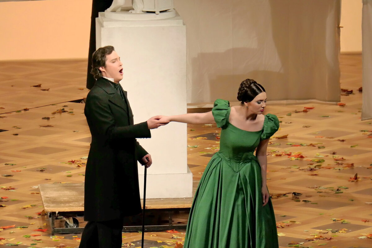 Сцена из оперы "Евгений Онегин" - Валерий Судачок Сцена из оперы "Евгений Онегин" - Валерий Судачок