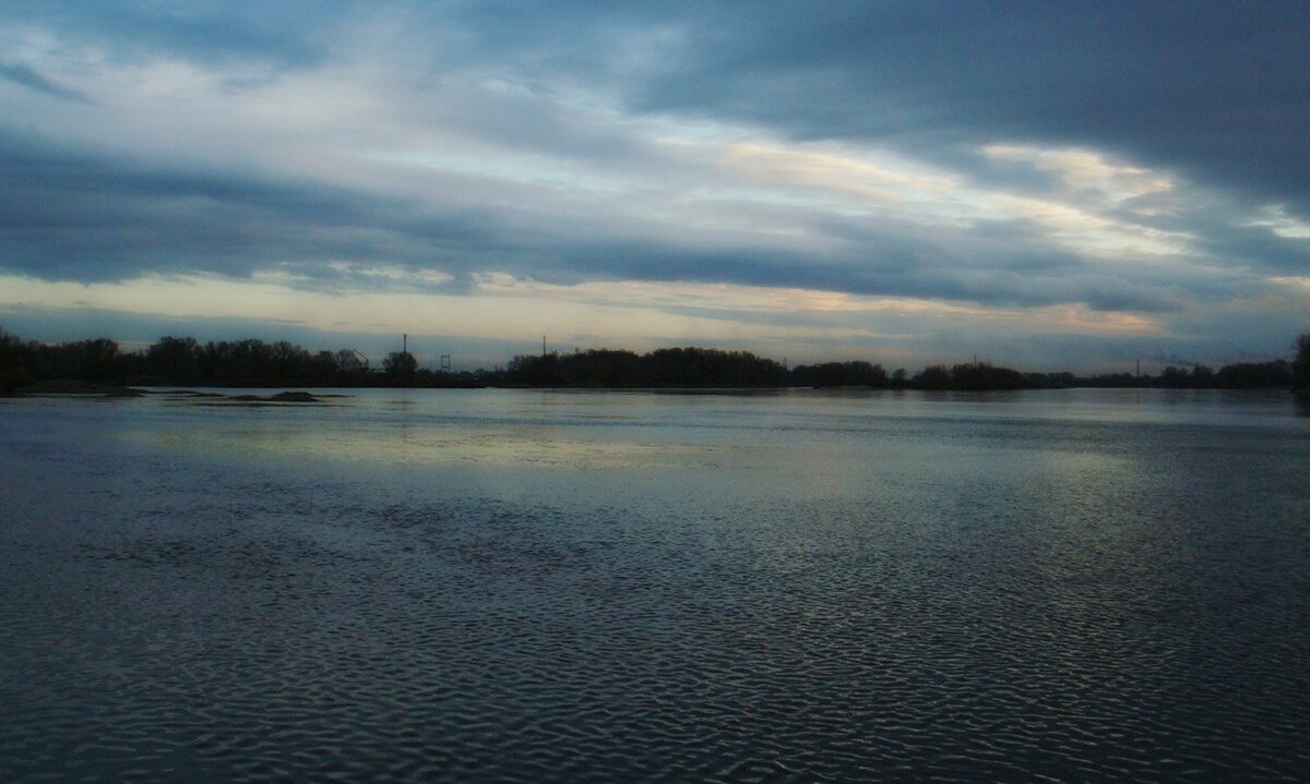 - - Aндрей Антонов