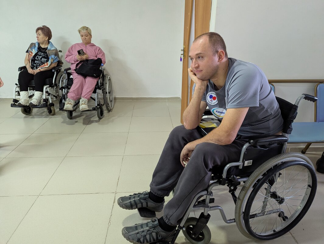 Мыслитель Максим - Андрей Хлопонин Мыслитель Максим - Андрей Хлопонин