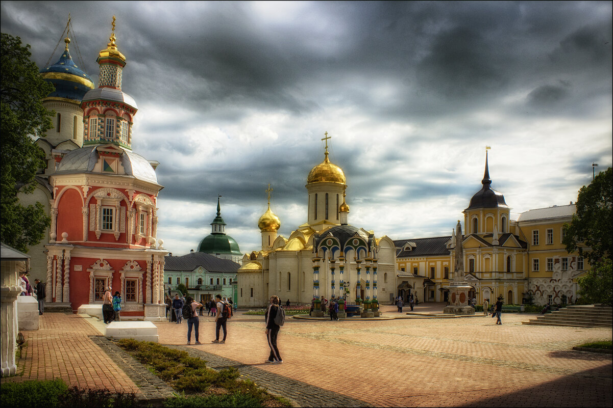 Сергиев Посад. - Александр. AVG100 ---