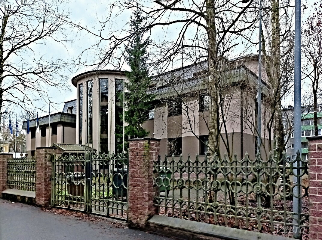 Тихий дворик на Majaka - Veera V