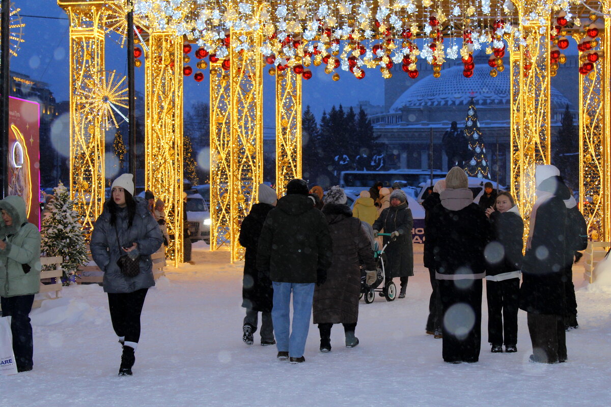 Праздник приближается - Татьяна Лютаева