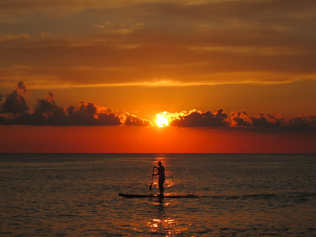 Экстремал на закате - Валерий 