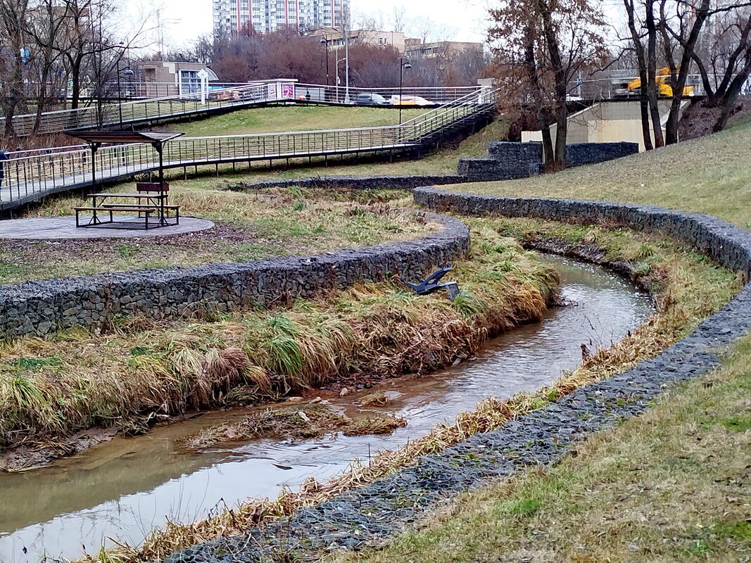 Одна из 60 московских рек - Александр Чеботарь