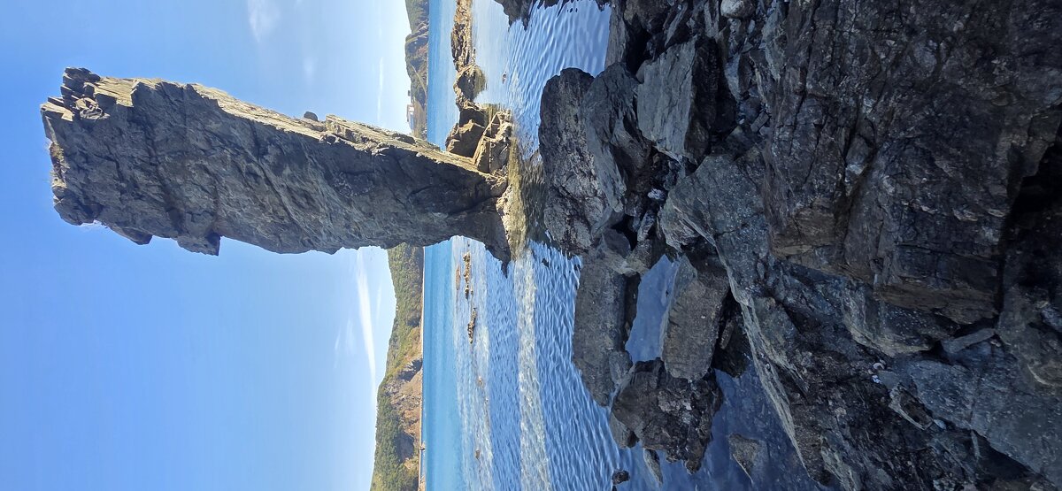 Скалы - Марина 