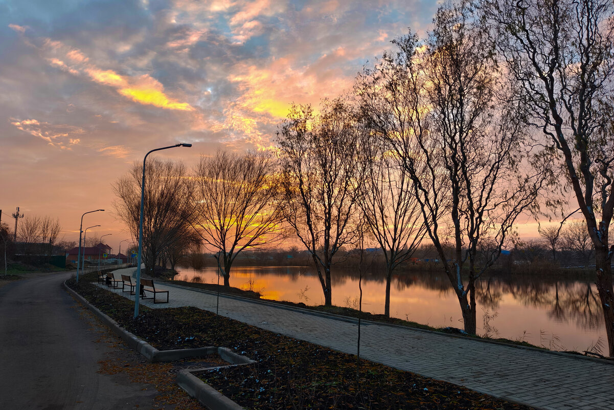 Золото рассвета - Валерий Ткаченко Золото рассвета - Валерий Ткаченко