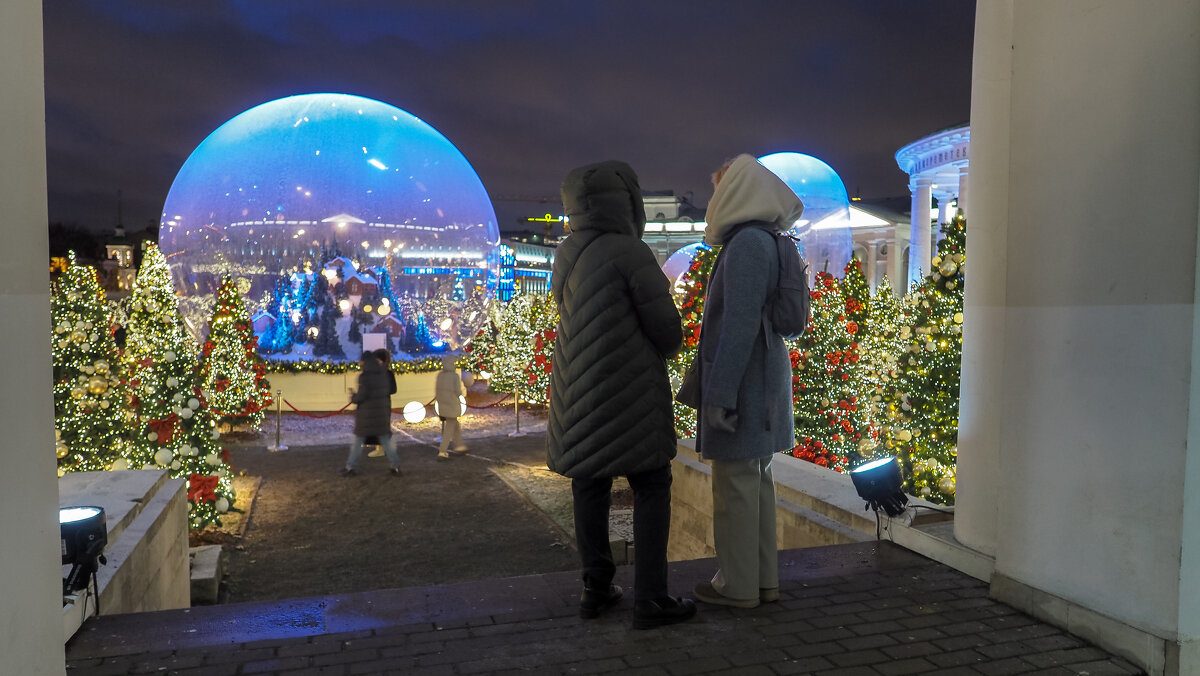 В Скверике у Склифасовского - юрий поляков