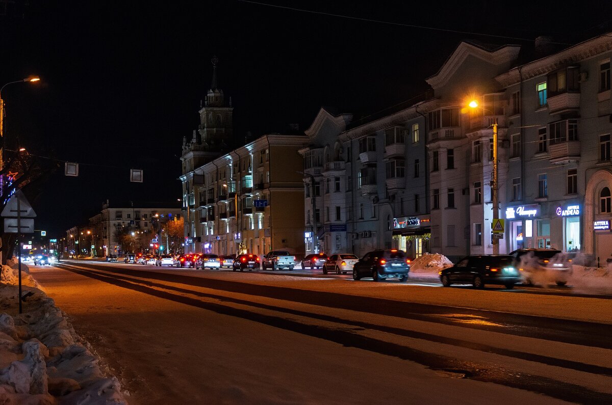 Утром на проспекте Ленина - Виктор Иванович Чернюк