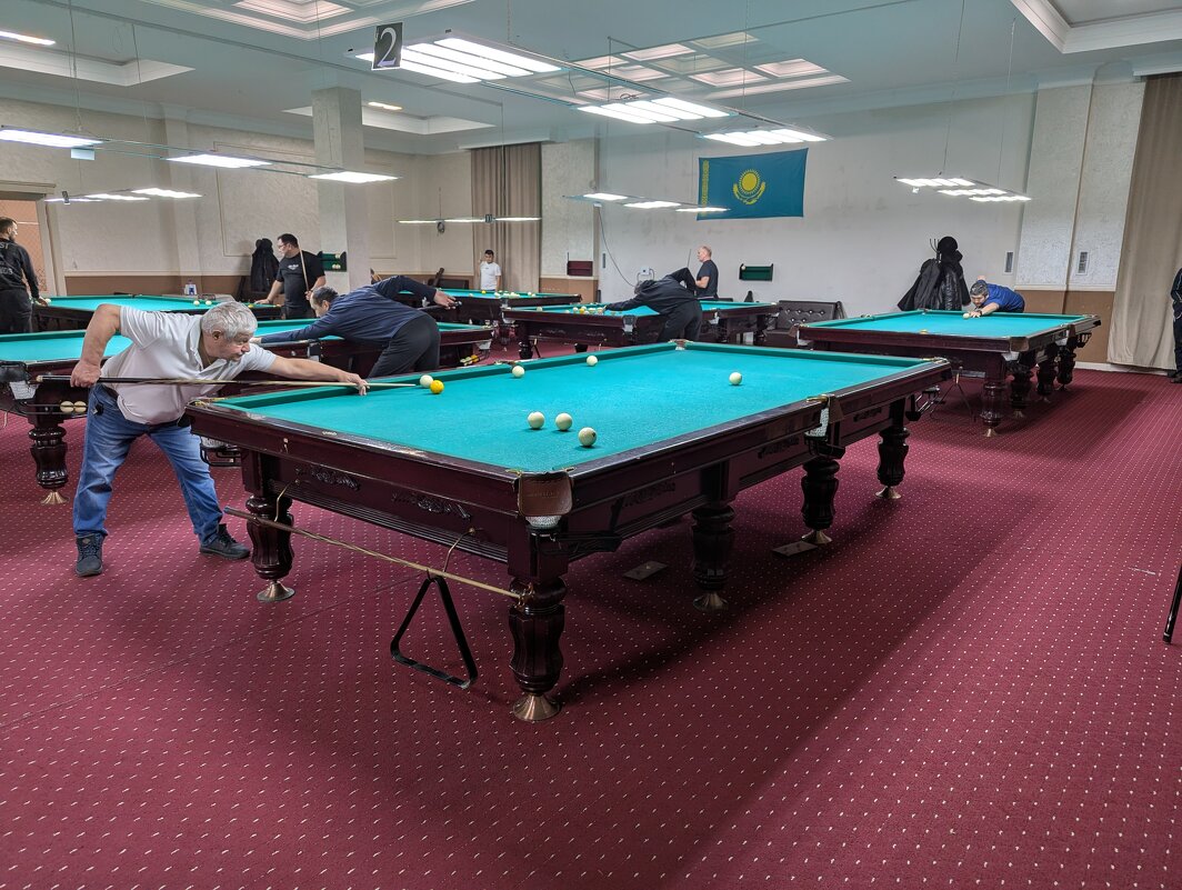 Играет Георгиевич - Андрей Хлопонин