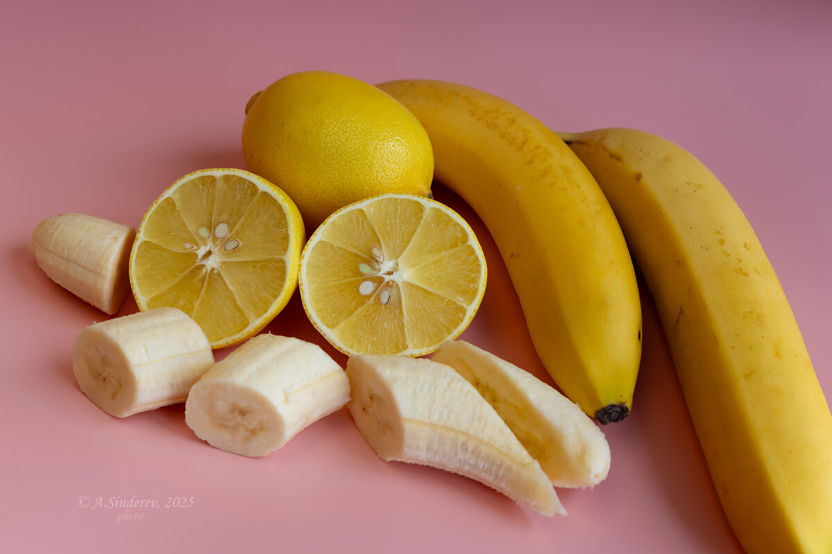 Лимоны, бананы - Александр Синдерёв