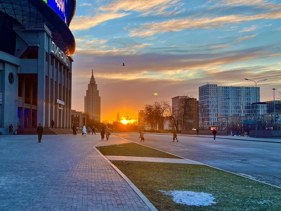 Морозный рассвет - Александр Конов