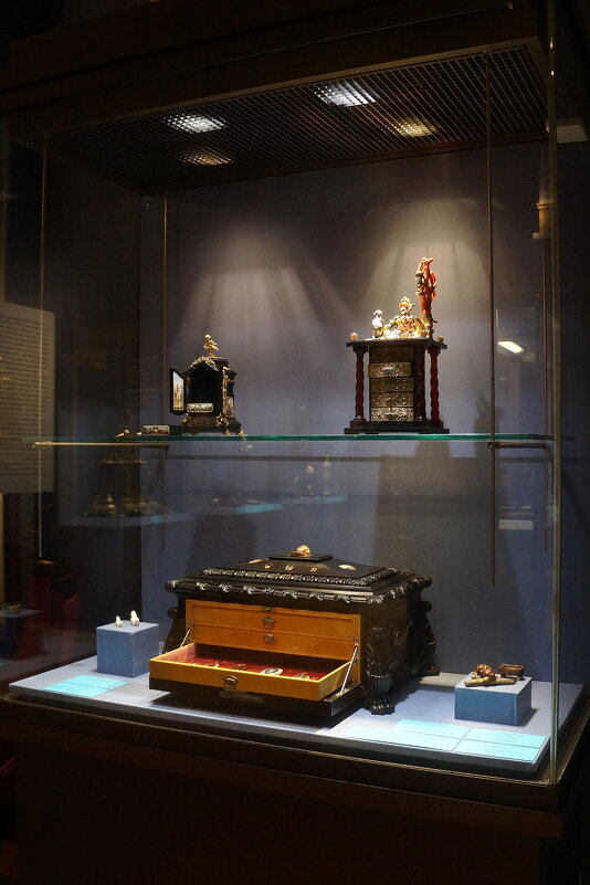 Тайны и красота. Европейские настольные кабинеты XVI - XIX веков. - zavitok *