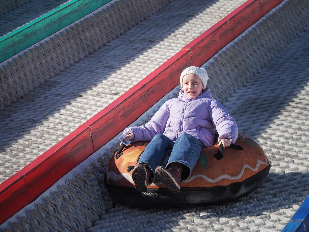 Держите меня! - Магомед .