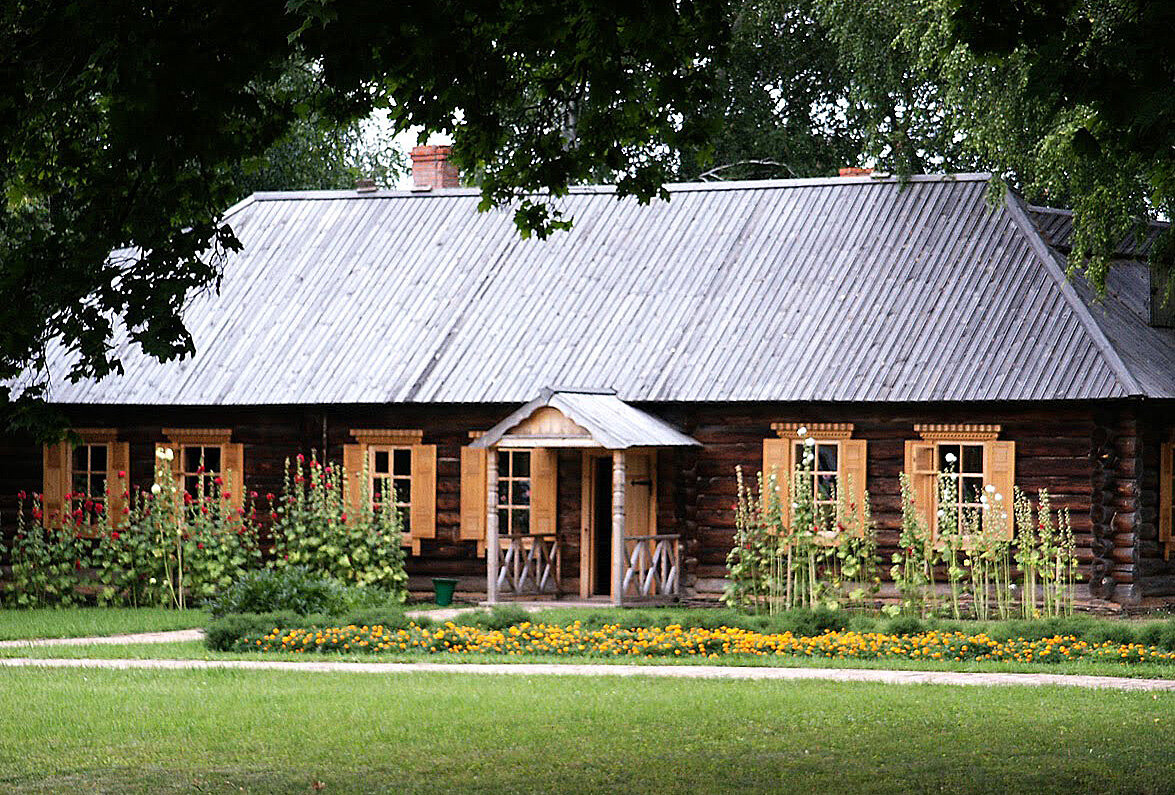 В усадьбе Тарханы. Пензенская область - MILAV V