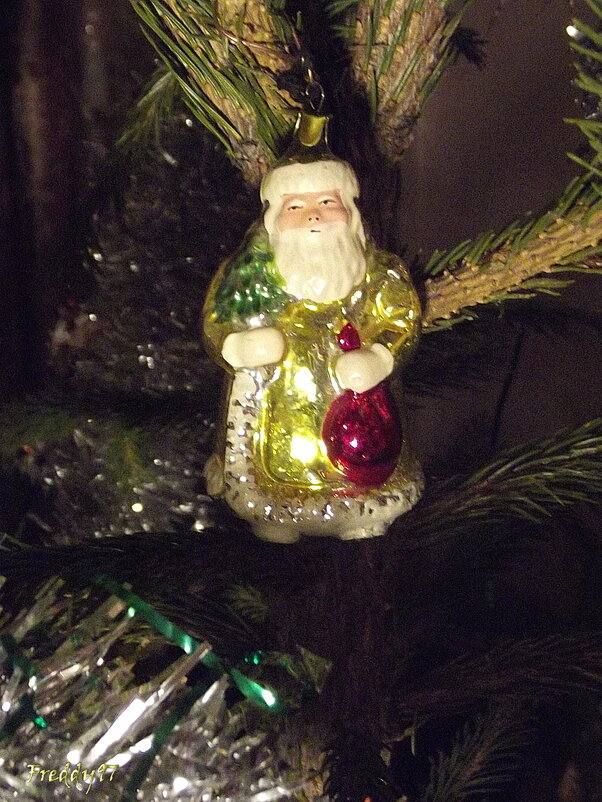 Дед Мороз - Freddy 97