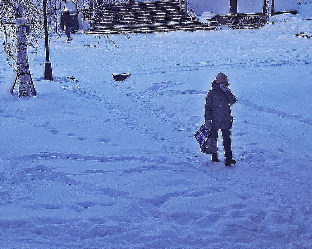 Мороз, утренние сумерки и мерзнущая девушка! - Владимир 