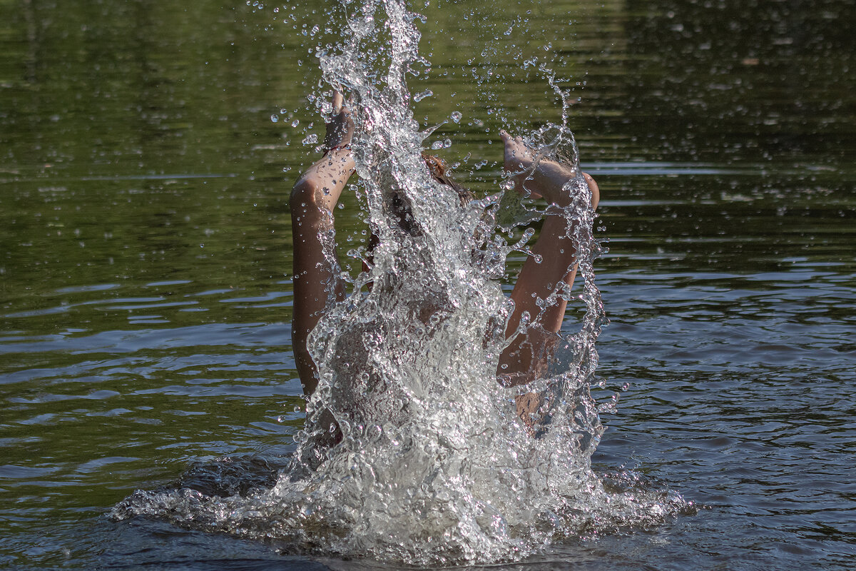 Брызги - Евгений Голубев Брызги - Евгений Голубев