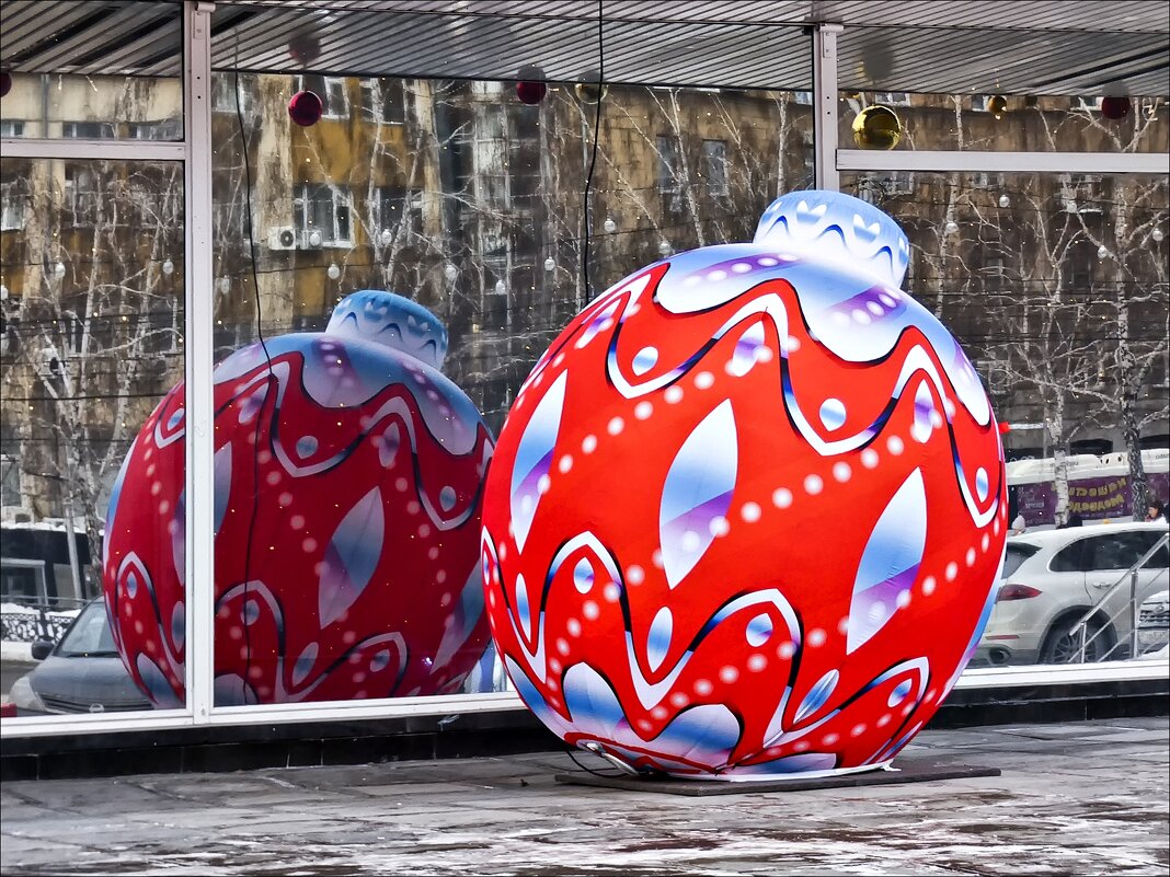 Новогодние шары-великаны - Валентина *