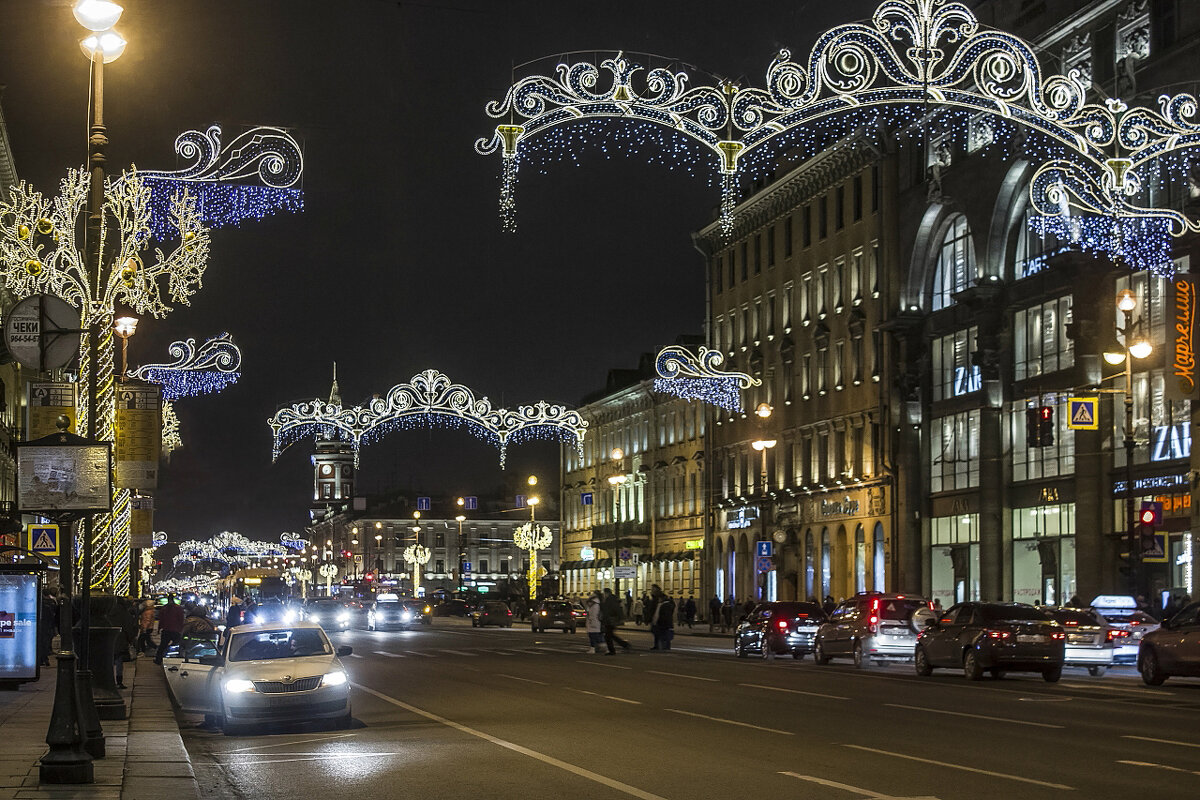 Новый прошедший 2018 год (Санкт- Петербург, Невский проспект) - елена беликова
